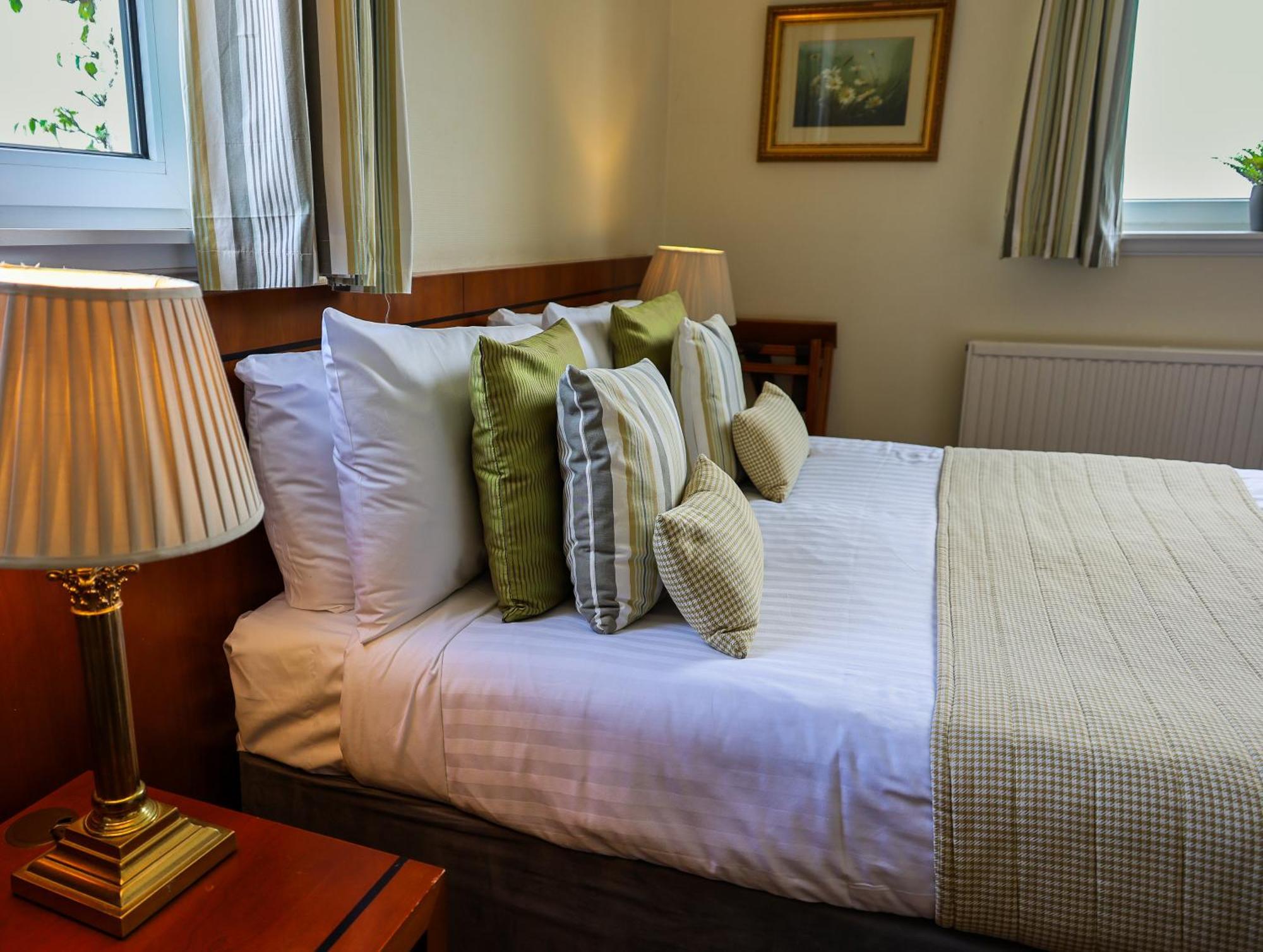 Highgrove House Hotel Loans Экстерьер фото